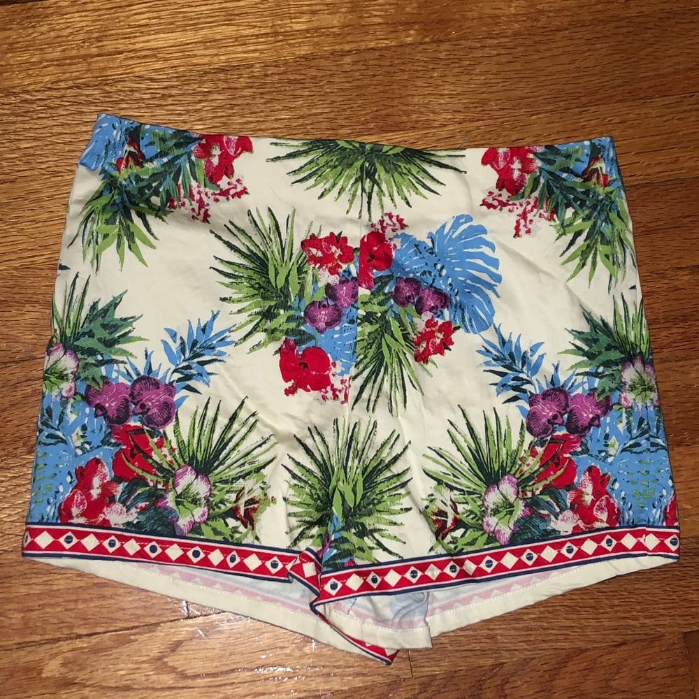 beachy cute shorts